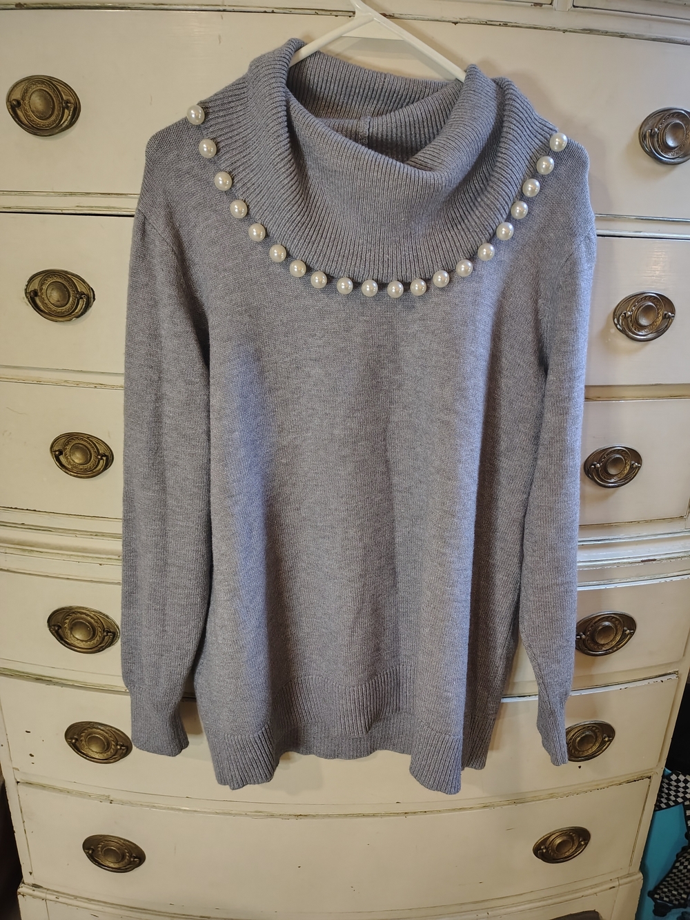 Fun My Danielle Pearl Trim Cowl Neck Sweater in Gray Size Large